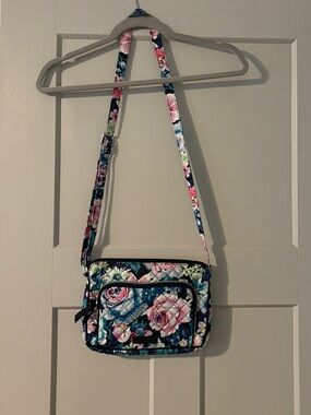 Quilted Floral Crossbody Bag in Navy and Pink with matching wallet